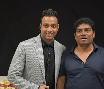  Anchor Comedian gunjan saxena