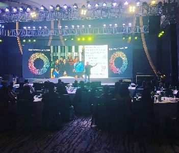 Glam' Adore - An Event